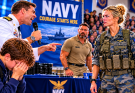 Un officier a humilié mon fils devant 300 élèves… jusqu’à ce qu’un véritable Navy SEAL reconnaisse sa mère !